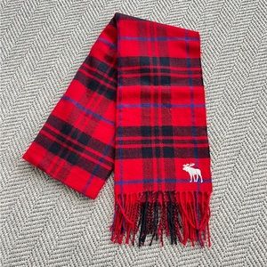 Rare Abercrombie scarf